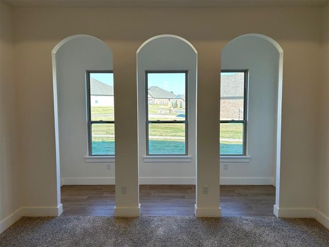 10000 Calypso Way, Yukon, OK 73099