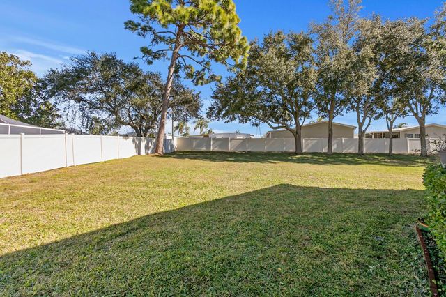 2823 NEWBERN WAY, Clearwater, FL 33761