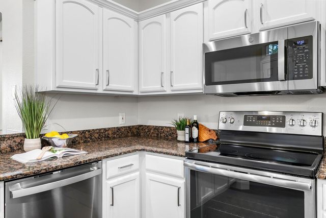 2823 NEWBERN WAY, Clearwater, FL 33761