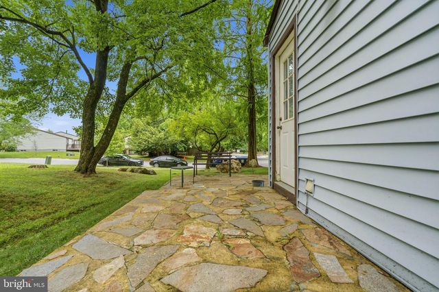 9076 GOLDAMBER GARTH, Columbia, MD 21045
