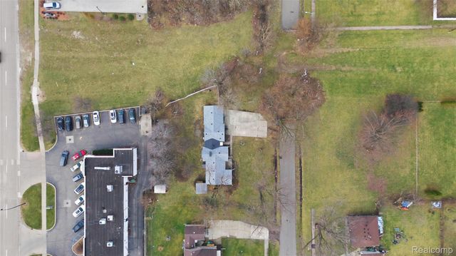 8210 Westpoint Street, Taylor, MI 48180