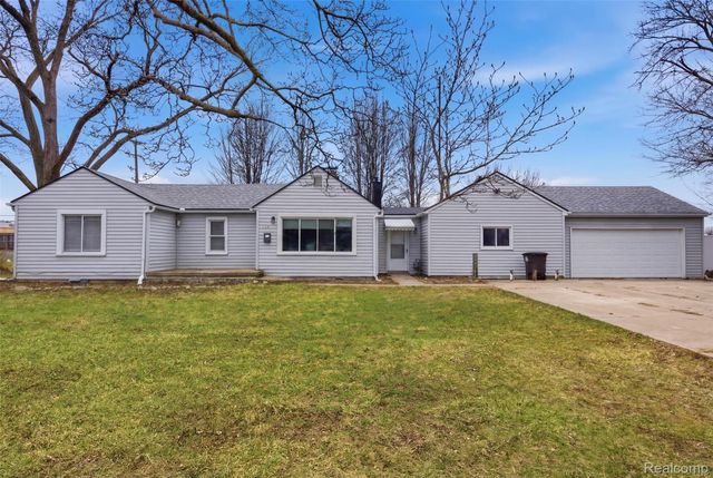 8210 Westpoint Street, Taylor, MI 48180