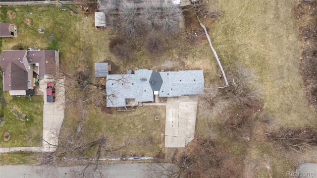 8210 Westpoint Street, Taylor, MI 48180