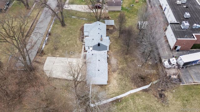 8210 Westpoint Street, Taylor, MI 48180