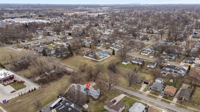 8210 Westpoint Street, Taylor, MI 48180