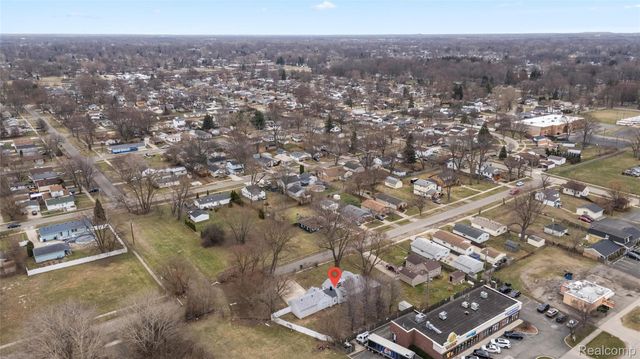 8210 Westpoint Street, Taylor, MI 48180