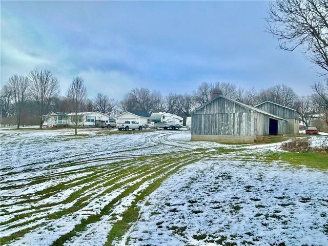 24507 Welch Road, Maryville, MO 64468