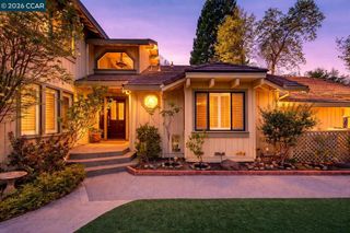 951 Redwood Dr, Danville, CA 94506