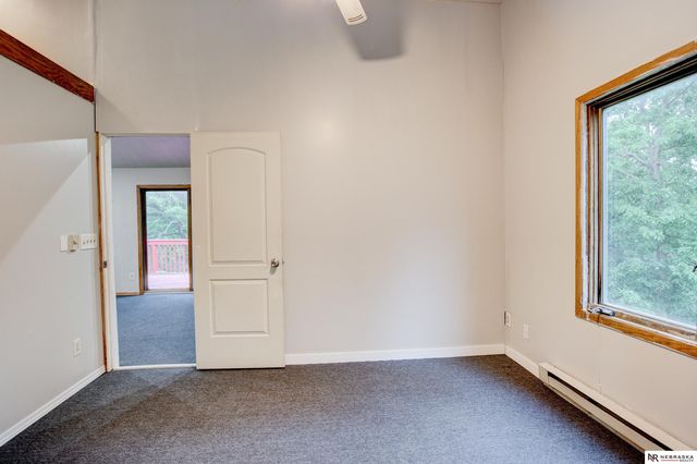 9861 N 60th Street, Omaha, NE 68152