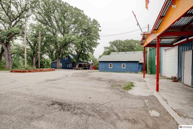 9861 N 60th Street, Omaha, NE 68152