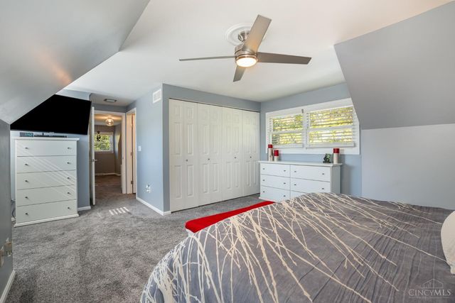 5912 Cleves Warsaw Pike, Green Twp, OH 45233