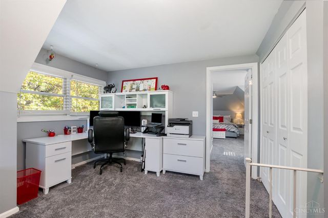 5912 Cleves Warsaw Pike, Green Twp, OH 45233
