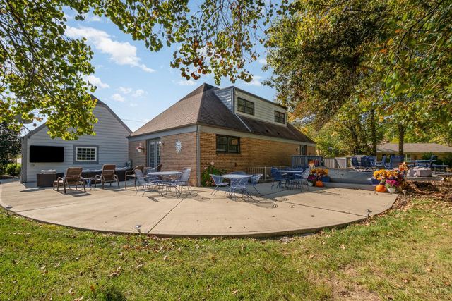5912 Cleves Warsaw Pike, Green Twp, OH 45233