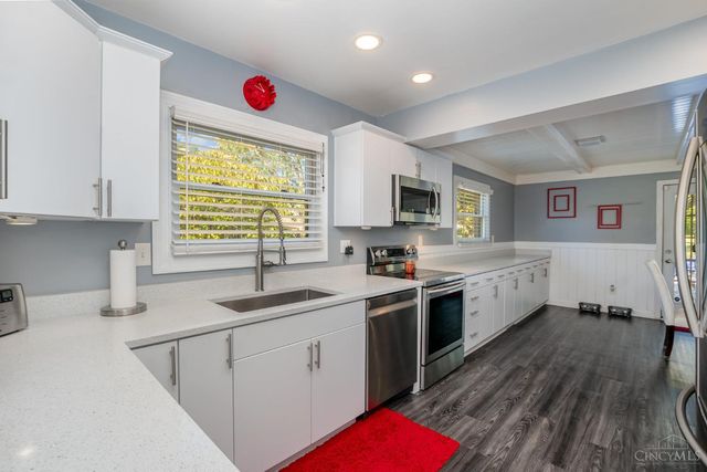 5912 Cleves Warsaw Pike, Green Twp, OH 45233