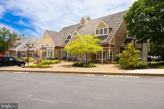 555 Greenfield Rd Ste 112, Lancaster, PA 17601
