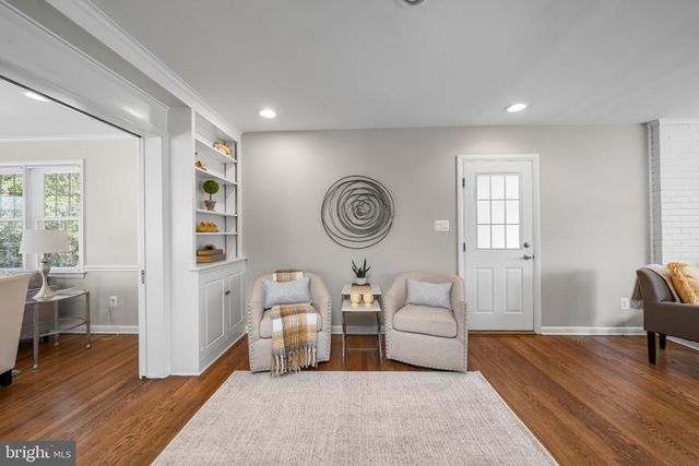 512 BRIAR LN, Newark, DE 19711