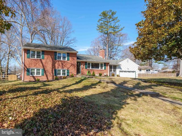 512 BRIAR LN, Newark, DE 19711