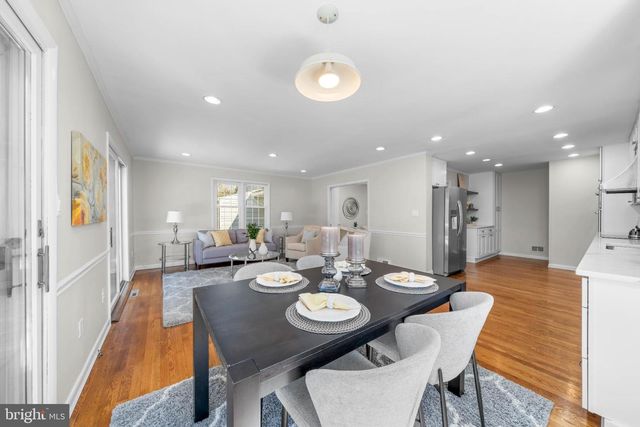 512 BRIAR LN, Newark, DE 19711