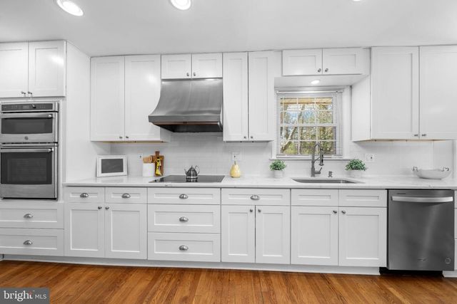 512 BRIAR LN, Newark, DE 19711