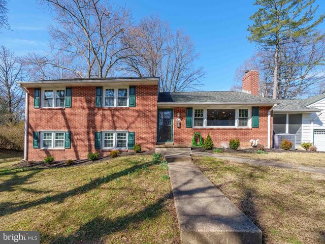 512 BRIAR LN, Newark, DE 19711