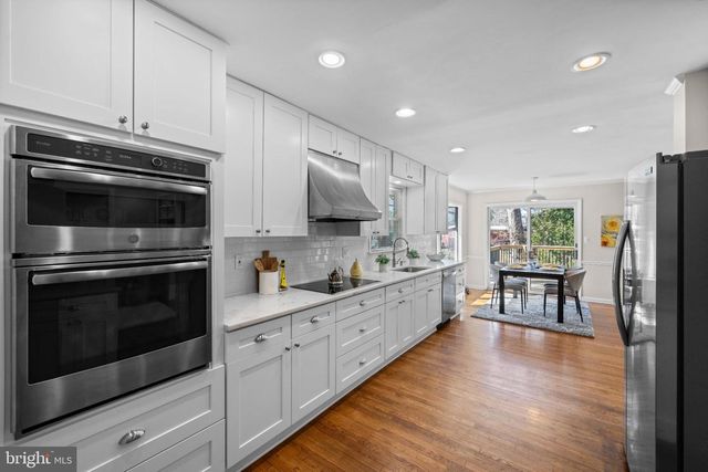 512 BRIAR LN, Newark, DE 19711