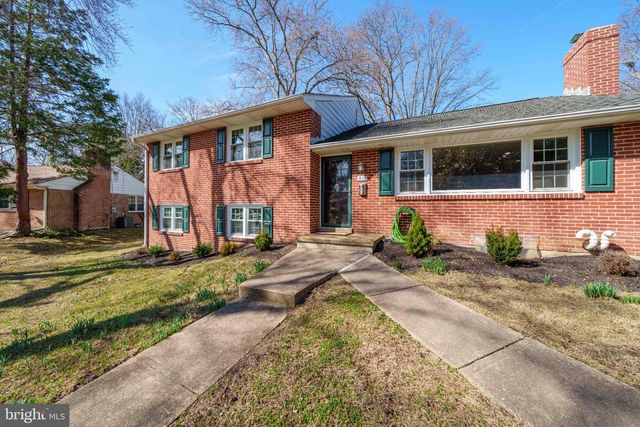 512 BRIAR LN, Newark, DE 19711