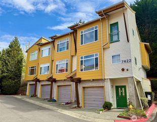 7422 Newcastle Golf Club Road #D, Newcastle, WA 98059