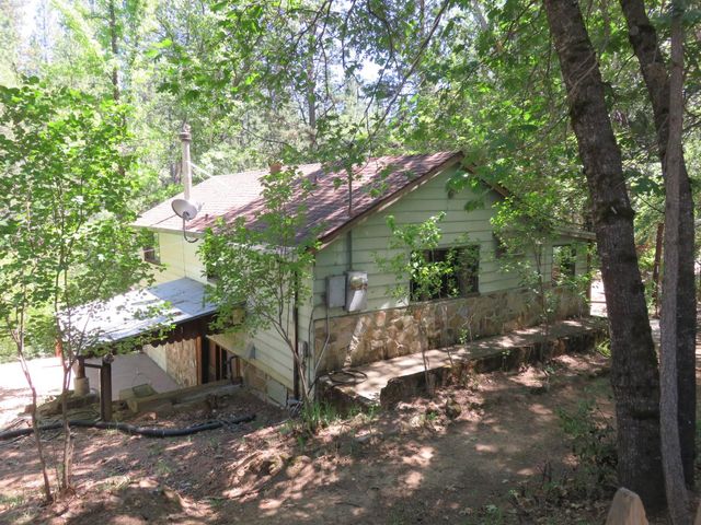 2563 Woodhouse Mine Rd, West Point, CA 95255