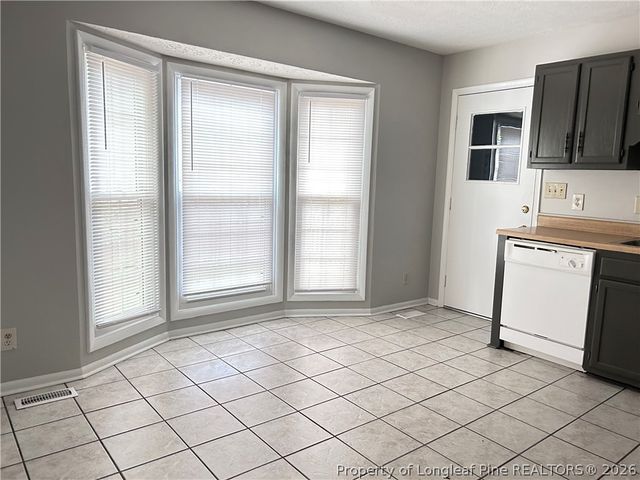 423 Offing Drive, Fayetteville, NC 28314