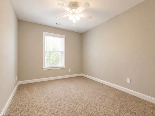 110 N 11th ST, Suffolk, VA 23434