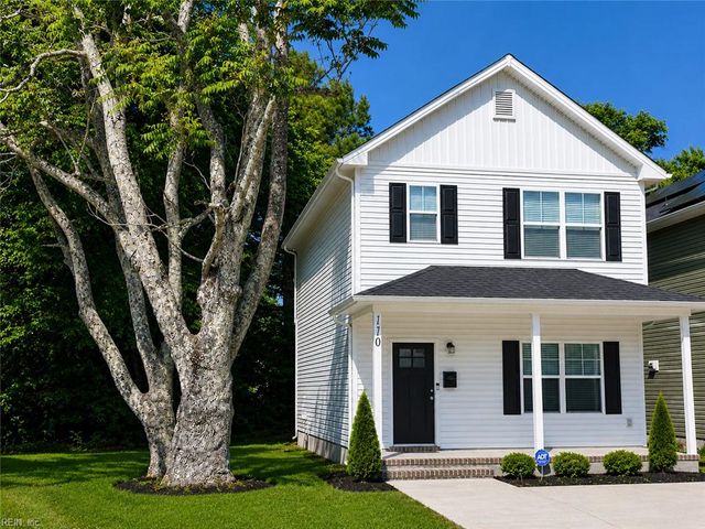 110 N 11th ST, Suffolk, VA 23434