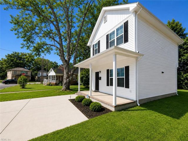 110 N 11th ST, Suffolk, VA 23434
