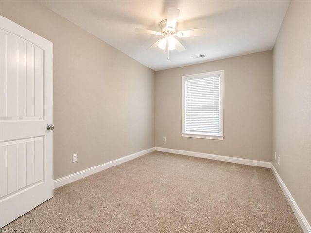 110 N 11th ST, Suffolk, VA 23434