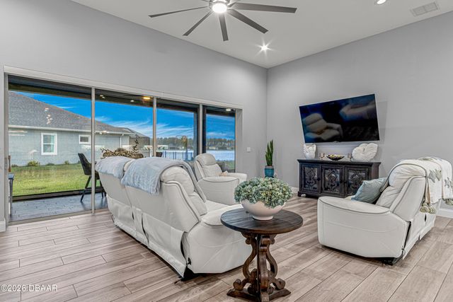 264 Fuchsia Street, Daytona Beach, FL 32124