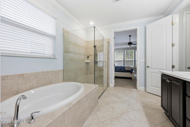 24 CUPCAKE Court, St. Johns, FL 32259