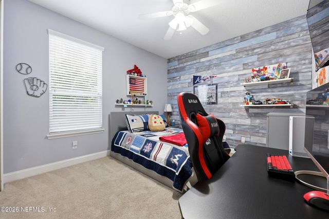 24 CUPCAKE Court, St. Johns, FL 32259