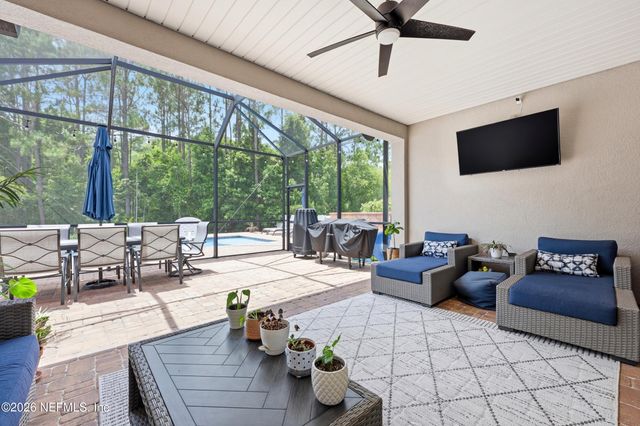 24 CUPCAKE Court, St. Johns, FL 32259
