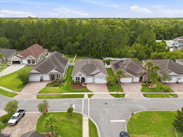 24 CUPCAKE Court, St. Johns, FL 32259