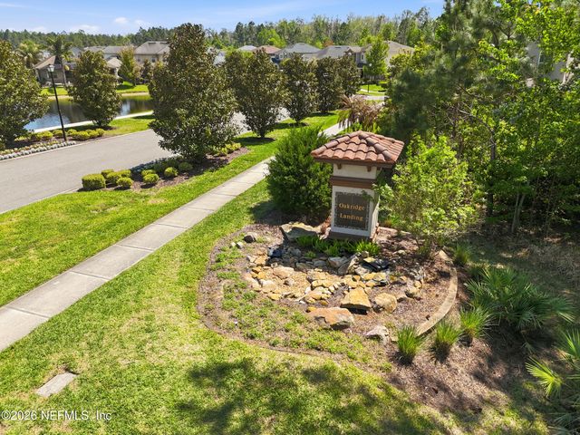 24 CUPCAKE Court, St. Johns, FL 32259