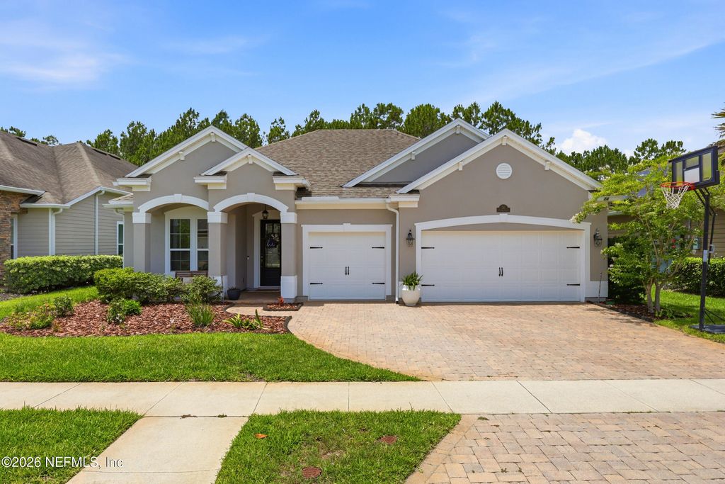 24 CUPCAKE Court, St. Johns, FL 32259