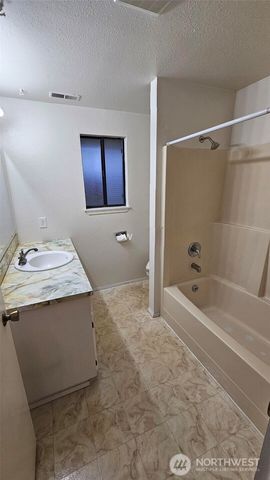 13803 13805 11th Avenue Ct S, Tacoma, WA 98444