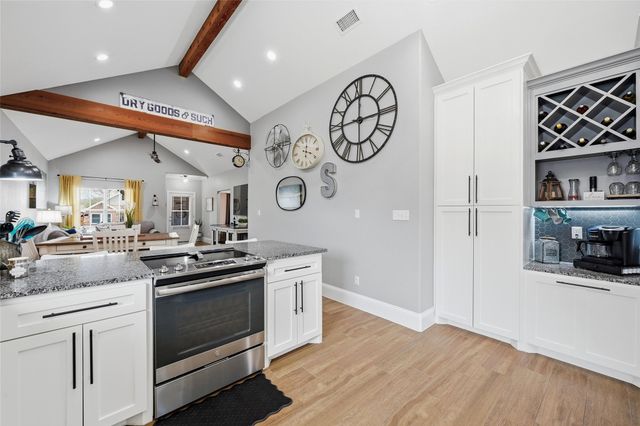 108 Clay Lane, Tom Bean, TX 75489