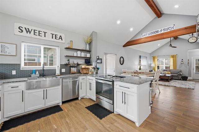 108 Clay Lane, Tom Bean, TX 75489