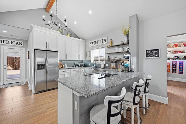 108 Clay Lane, Tom Bean, TX 75489