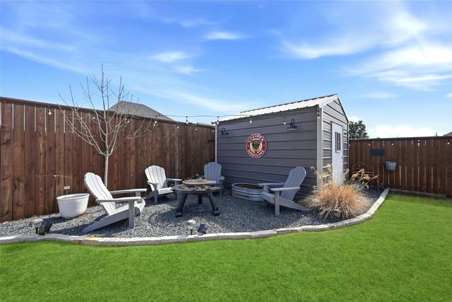 108 Clay Lane, Tom Bean, TX 75489