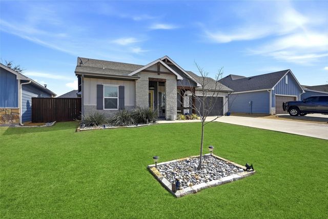 108 Clay Lane, Tom Bean, TX 75489