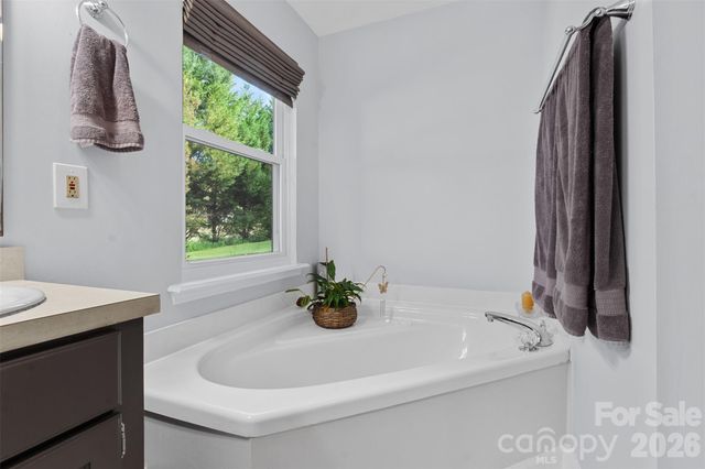21 Ole Still Lane, Elgin, SC 29045