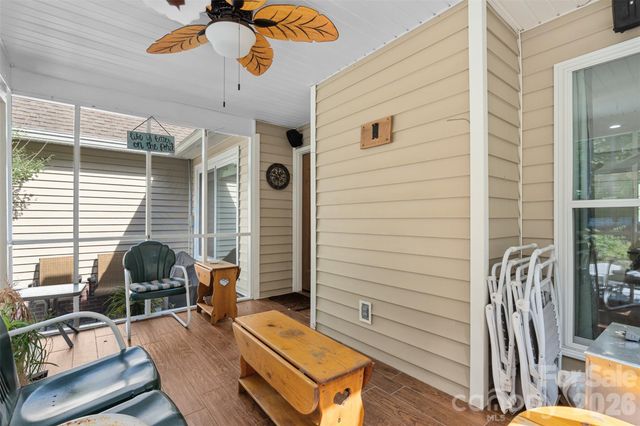 21 Ole Still Lane, Elgin, SC 29045