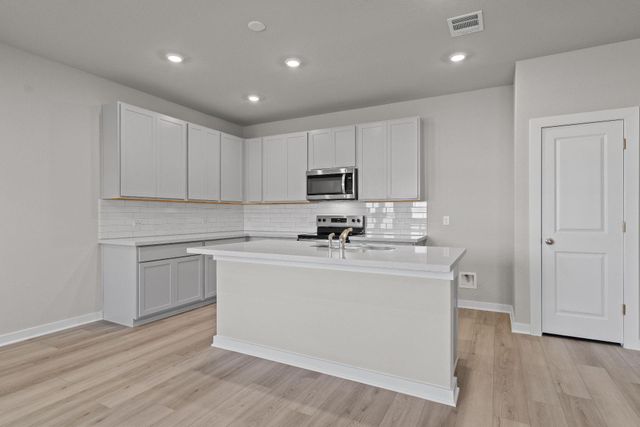 2525 N Heritage Drive, Dayton, TX 77535