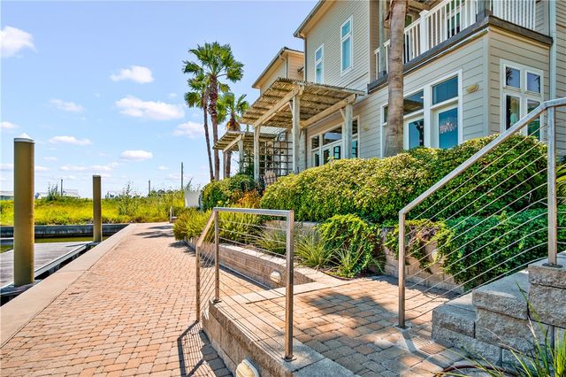 3700 Island Moorings Pkwy 20, Port Aransas, TX 78373